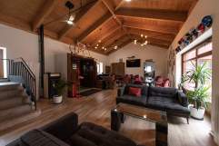 Lobby del Hotel Ciclolodge El Nevero